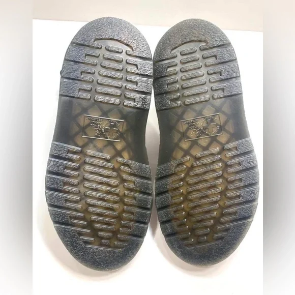 Dr.Martens Women’s Clarissa II Leather Sandals - Picture 6 of 14